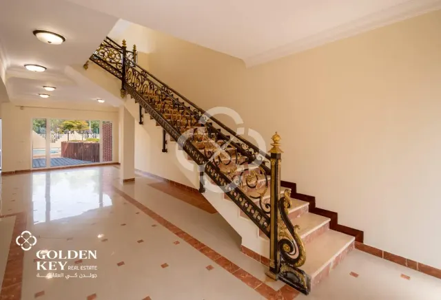 SF | Spacious 3BR Villa | West Bay Lagoon
