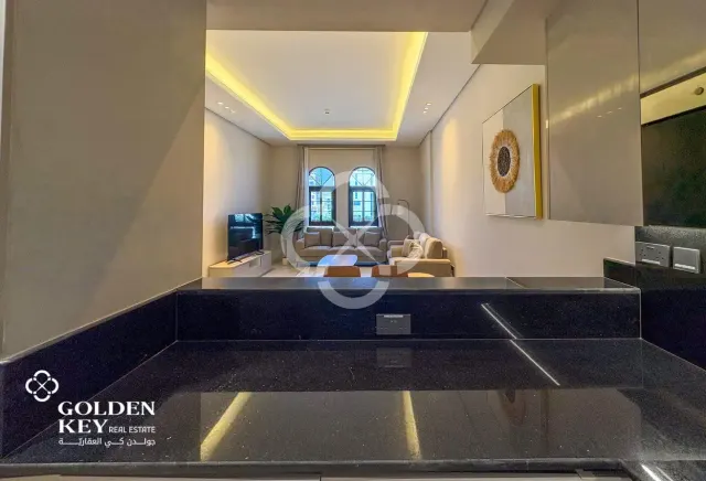 Bills Included | Stunning 1-Bedroom in Foxhills