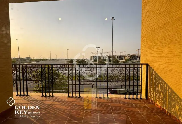 Bills Included | Luxury Apartment | Semi furnished
