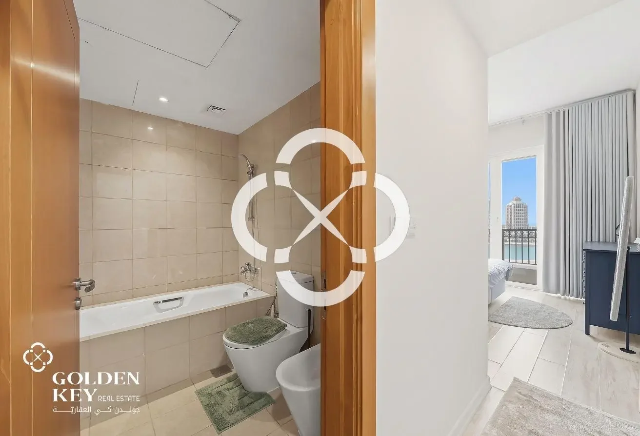Beach View Fully renovated 2BR | Bills Included |