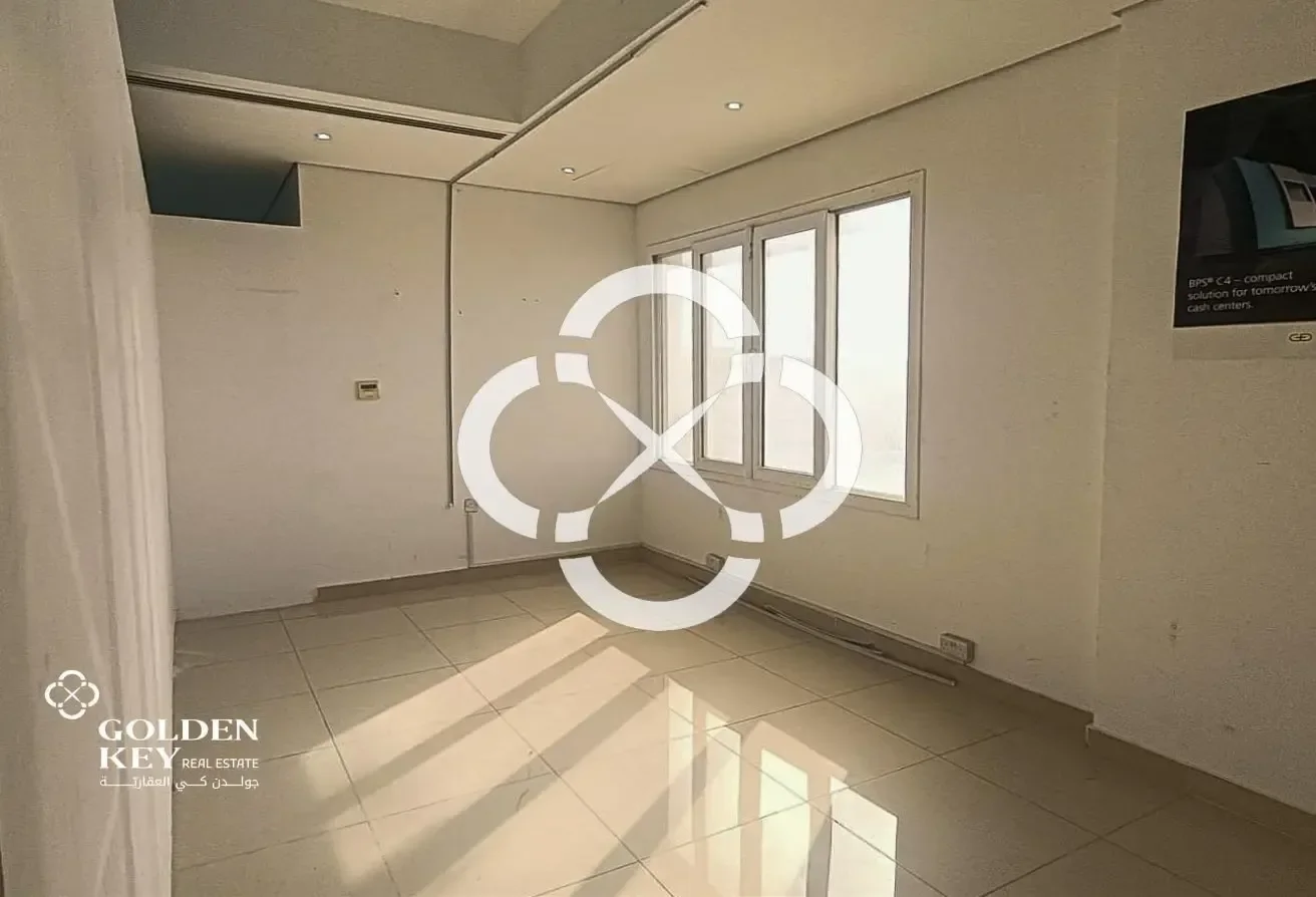 5 Office space for Rent Prime location