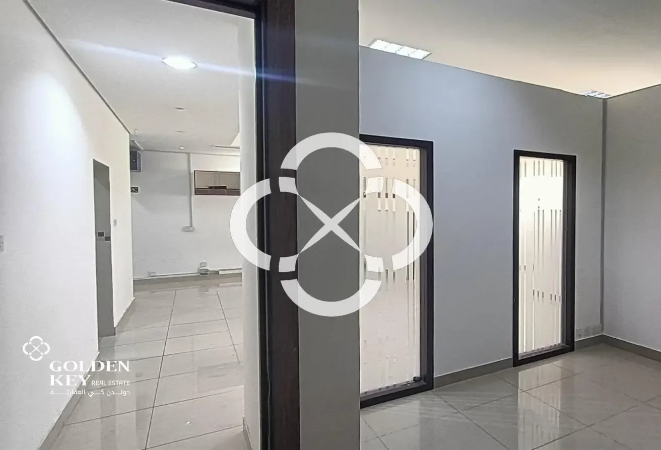 5 Office space for Rent Prime location