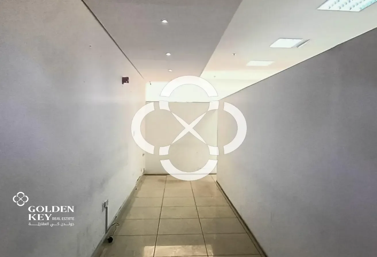 5 Office space for Rent Prime location