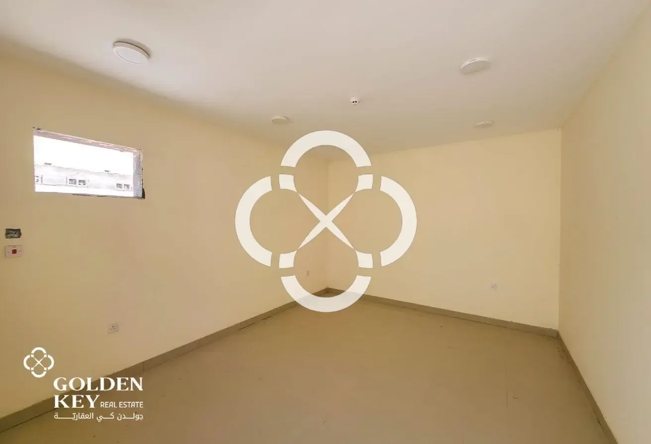 General Warehouse with 13 Rooms | Birkat Al Awamer
