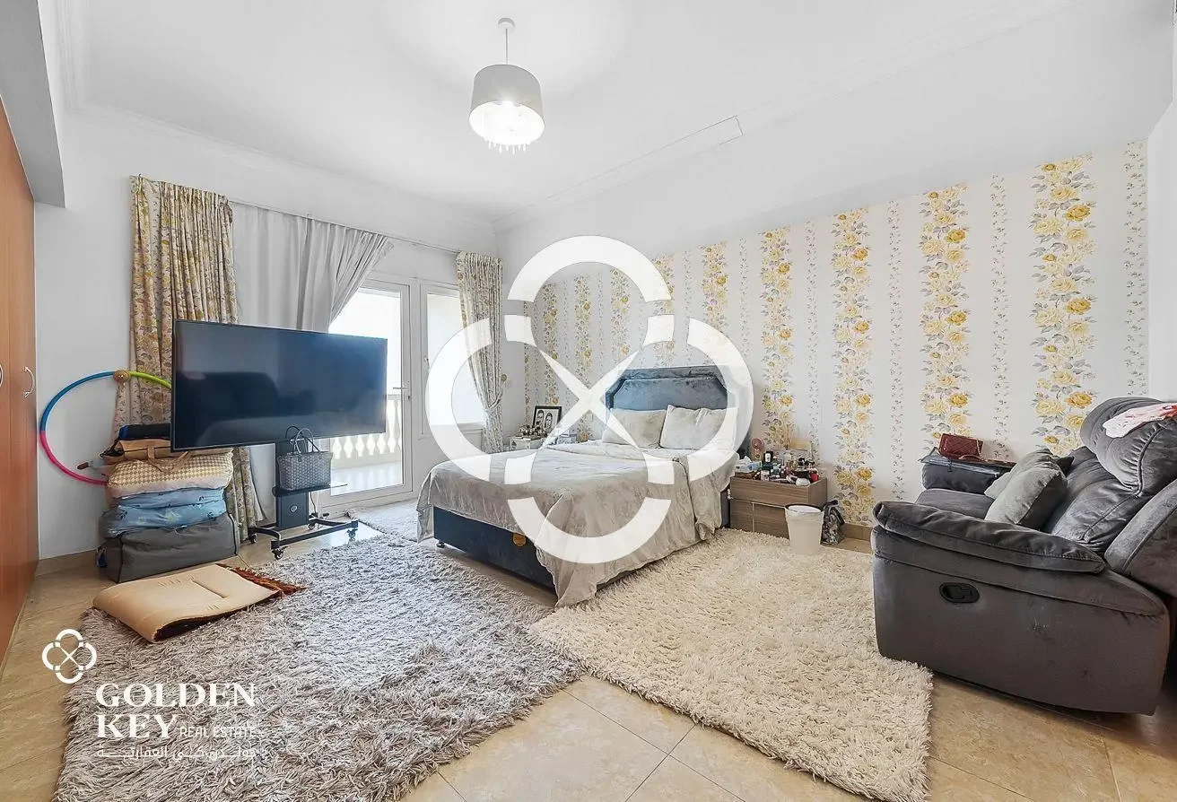FF-3BR with Balcony and Sea View | Spacious Layout - view 3