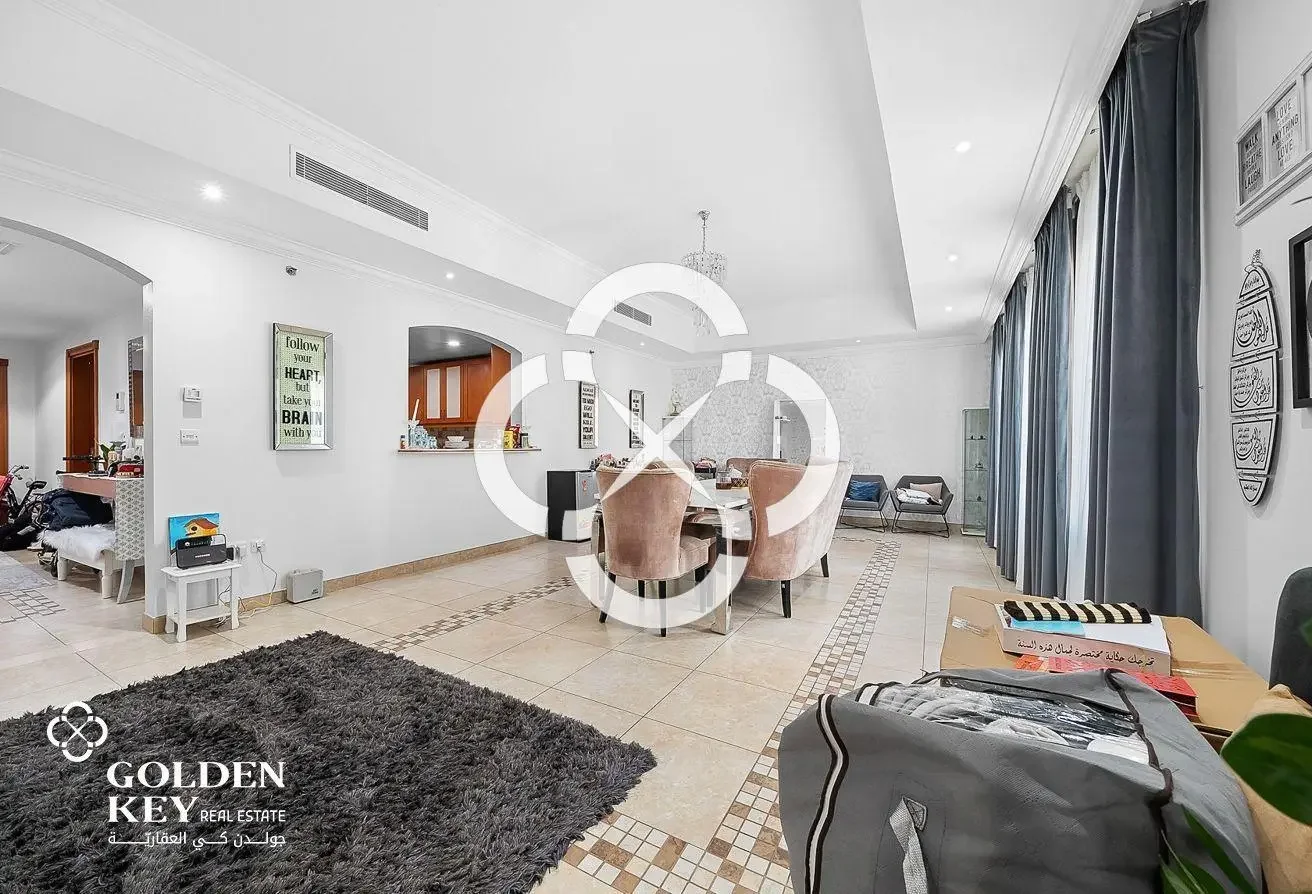 FF-3BR with Balcony and Sea View | Spacious Layout