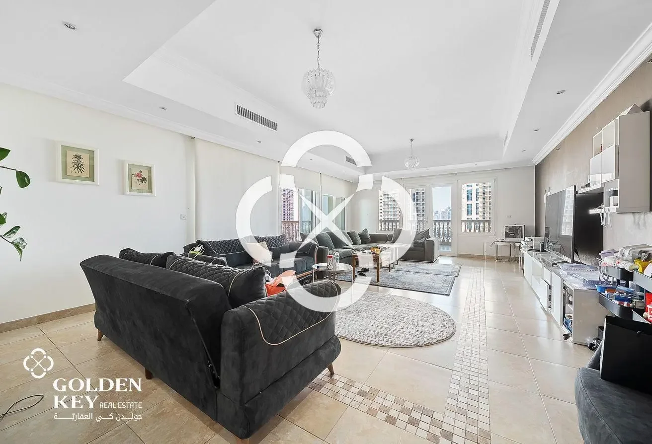 FF-3BR with Balcony and Sea View | Spacious Layout