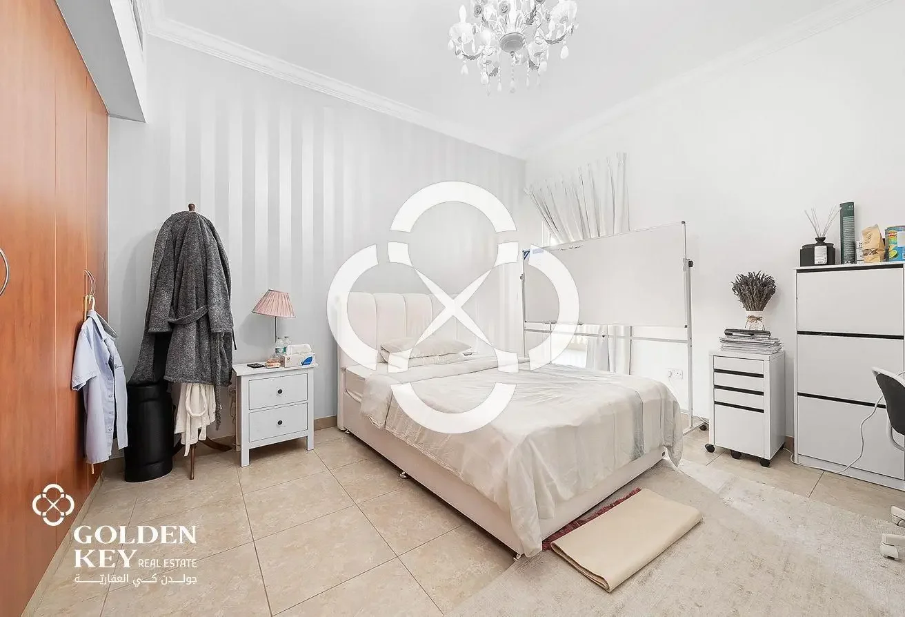 FF-3BR with Balcony and Sea View | Spacious Layout