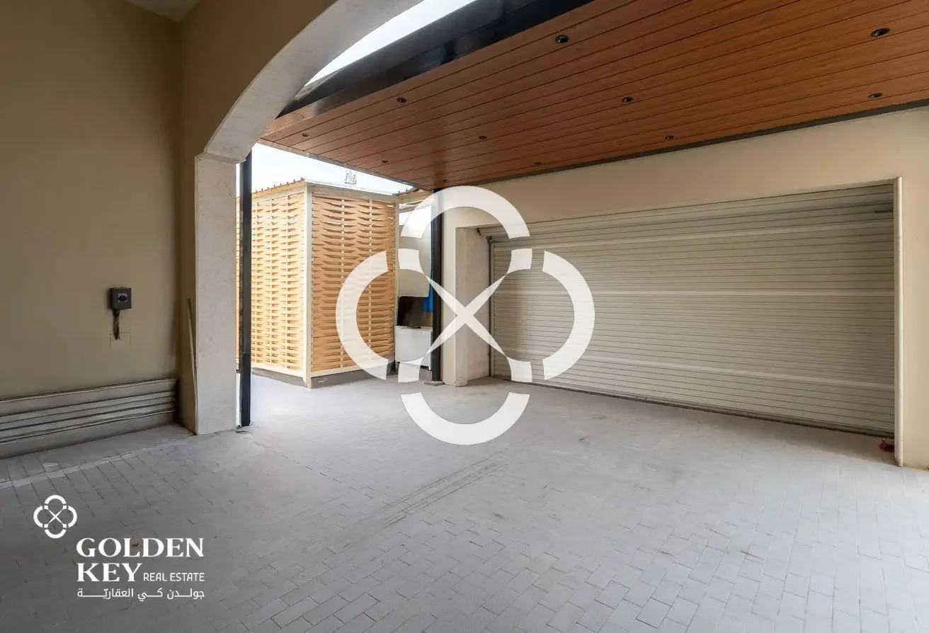 Standalone 7BR Villa with Pool | Luxury Finishes