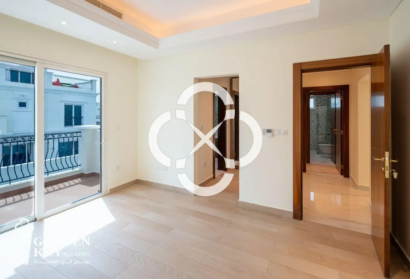 NO COMMISSION | MODERN VILLA 6BR w/ Private Pool