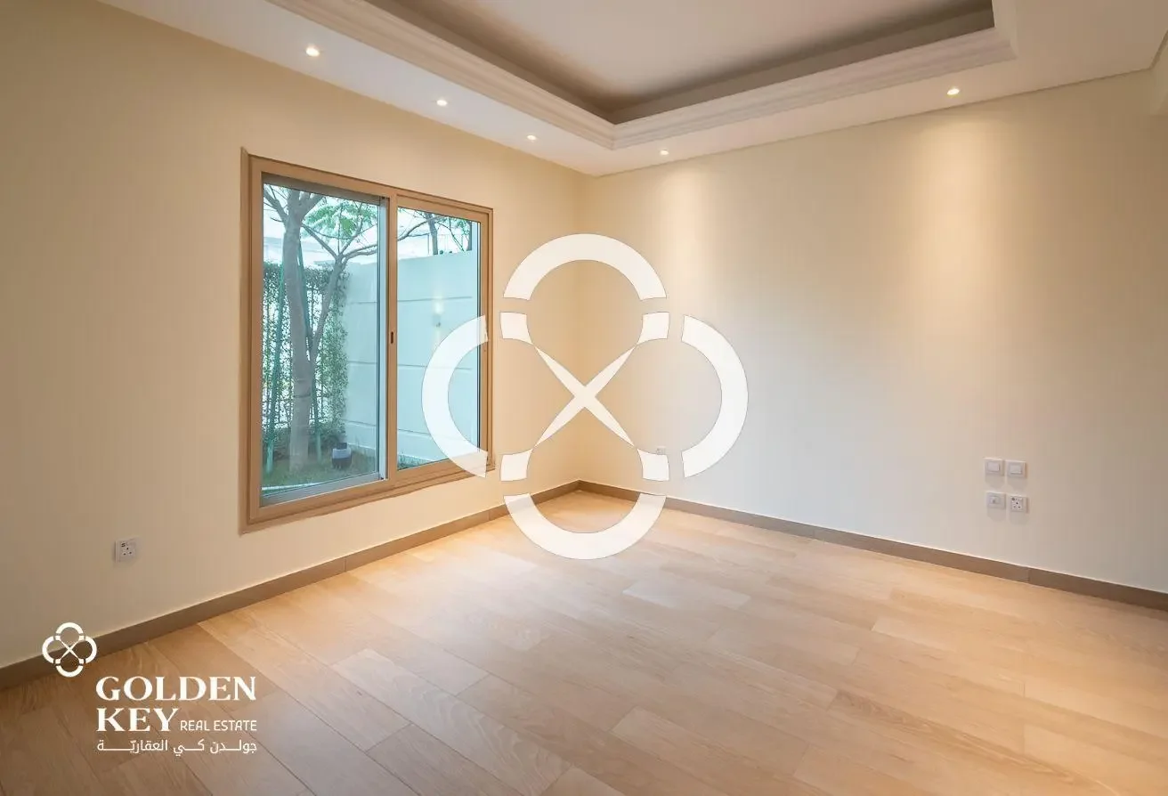 NO COMMISSION | MODERN VILLA 6BR w/ Private Pool