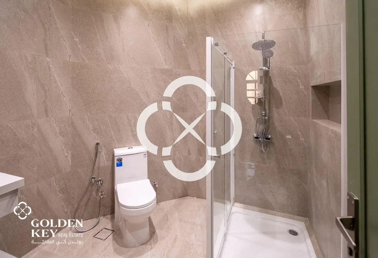 5BR+Maid Villa with Private Pool | West Bay Lagoon