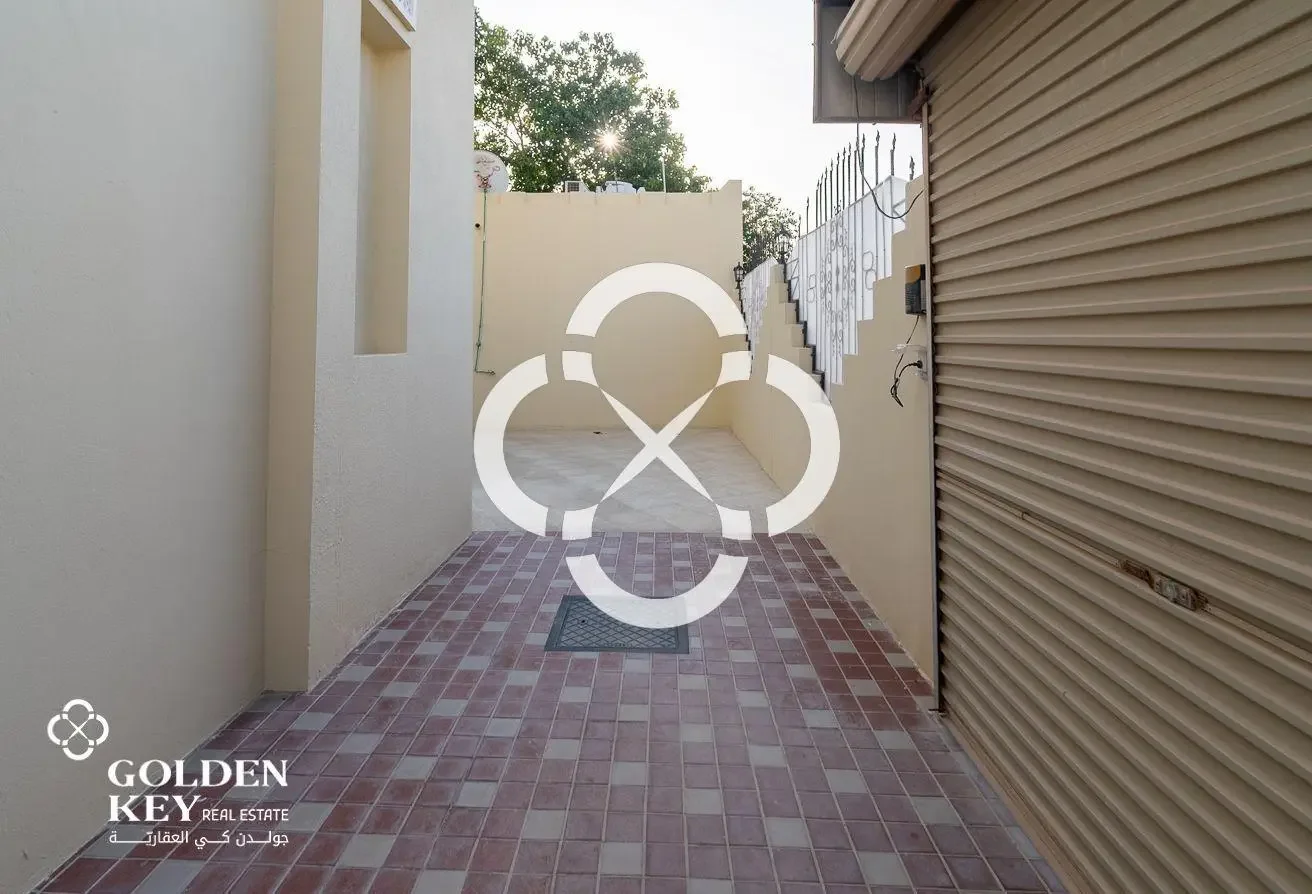 5BR+Maid Villa with Private Pool | West Bay Lagoon - view 3