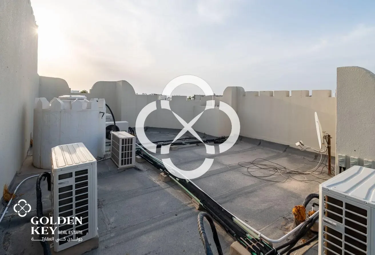 5BR+Maid Villa with Private Pool | West Bay Lagoon