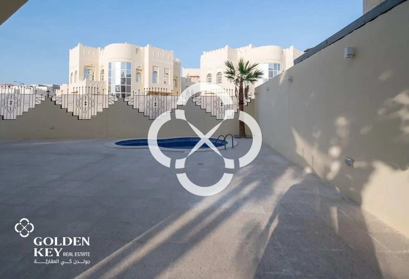 5BR+Maid Villa with Private Pool | West Bay Lagoon