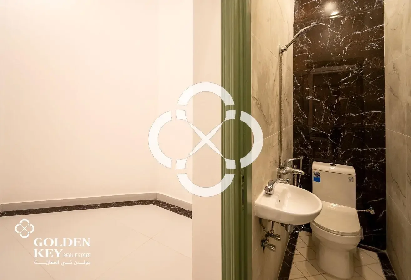 5BR+Maid Villa with Private Pool | West Bay Lagoon