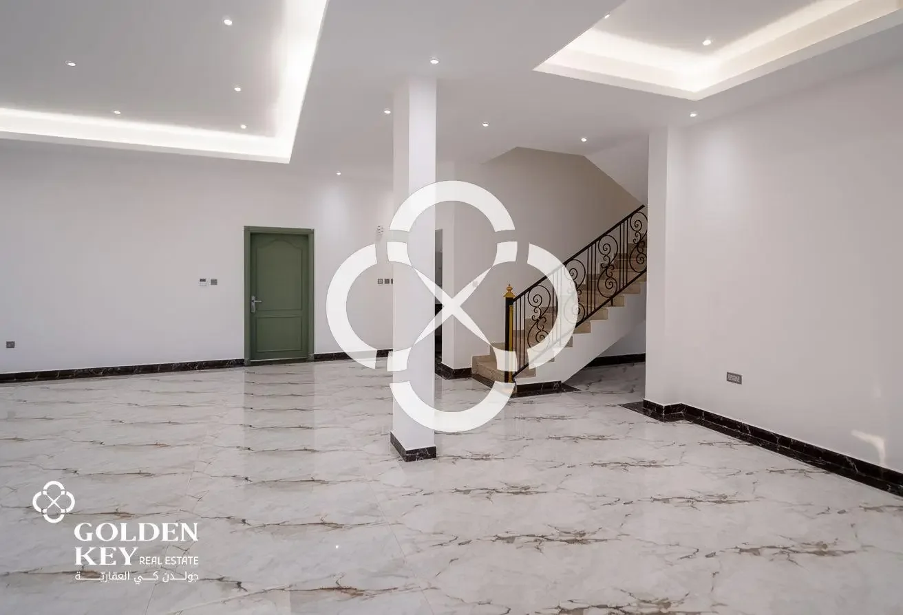 5BR+Maid Villa with Private Pool | West Bay Lagoon