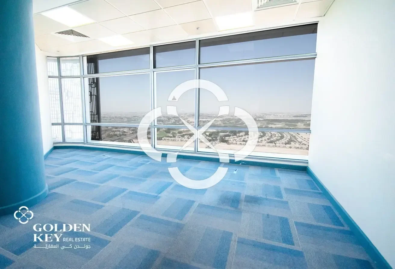 Sea View Luxury Office Space in Lusail, Marina