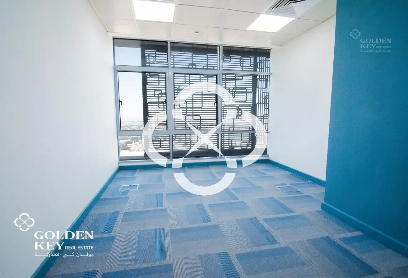 Sea View Luxury Office Space in Lusail, Marina