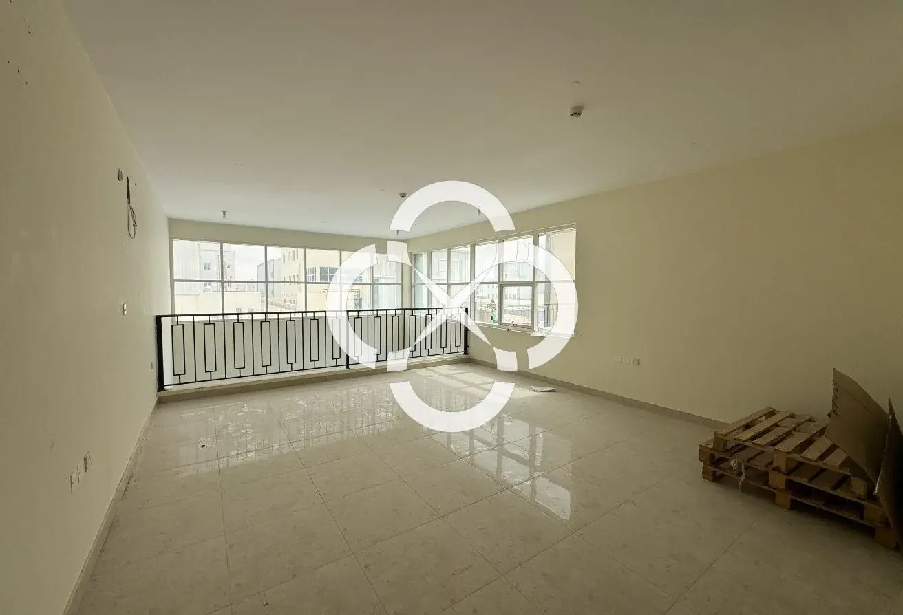AC Food Warehouse with Partition | 1,000 SQM - view 3