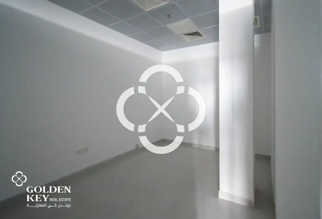 Well-Located Office Space in Matar Qadeem