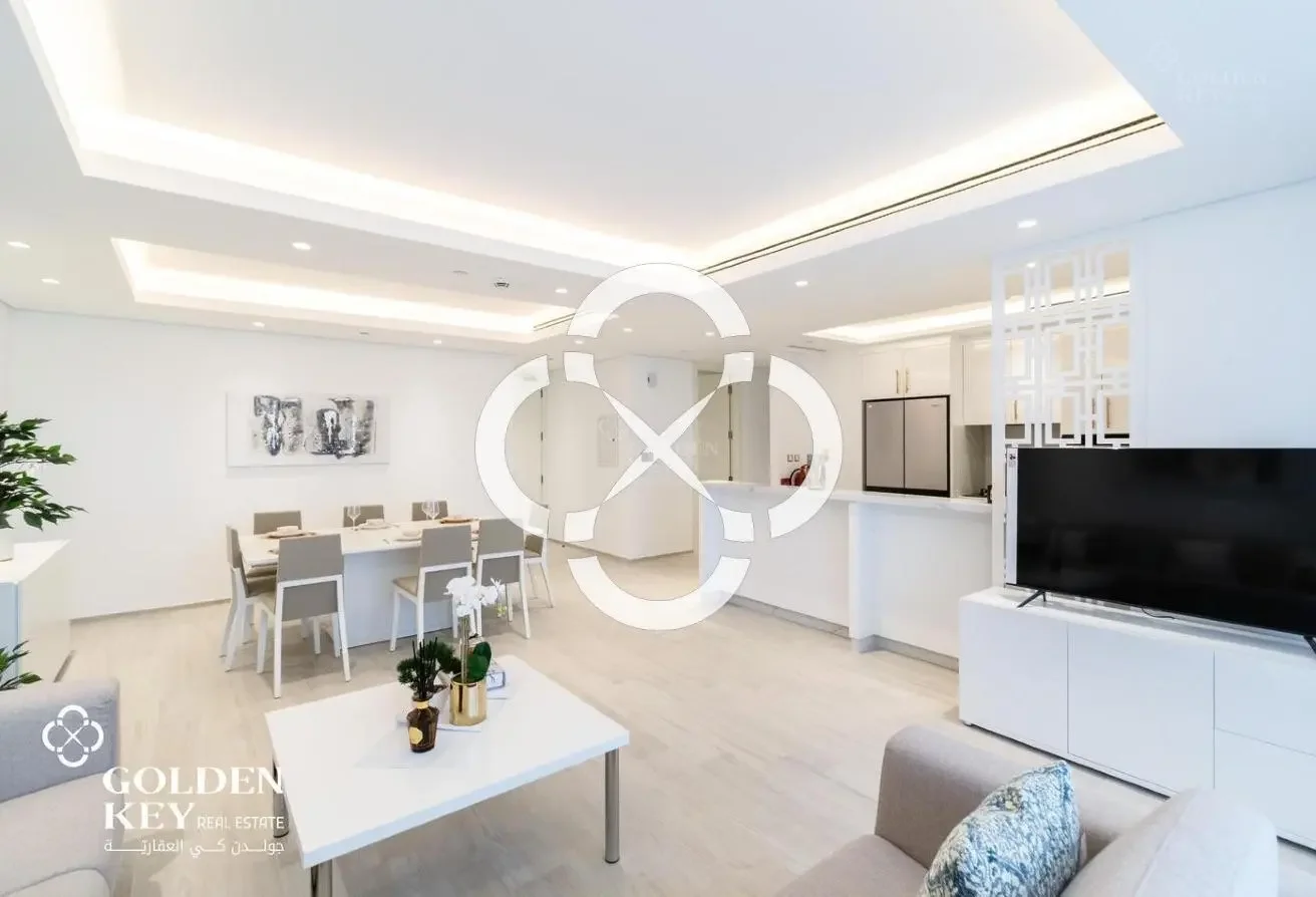 5BR+ | Luxury Villa | Privet pool | Beach access