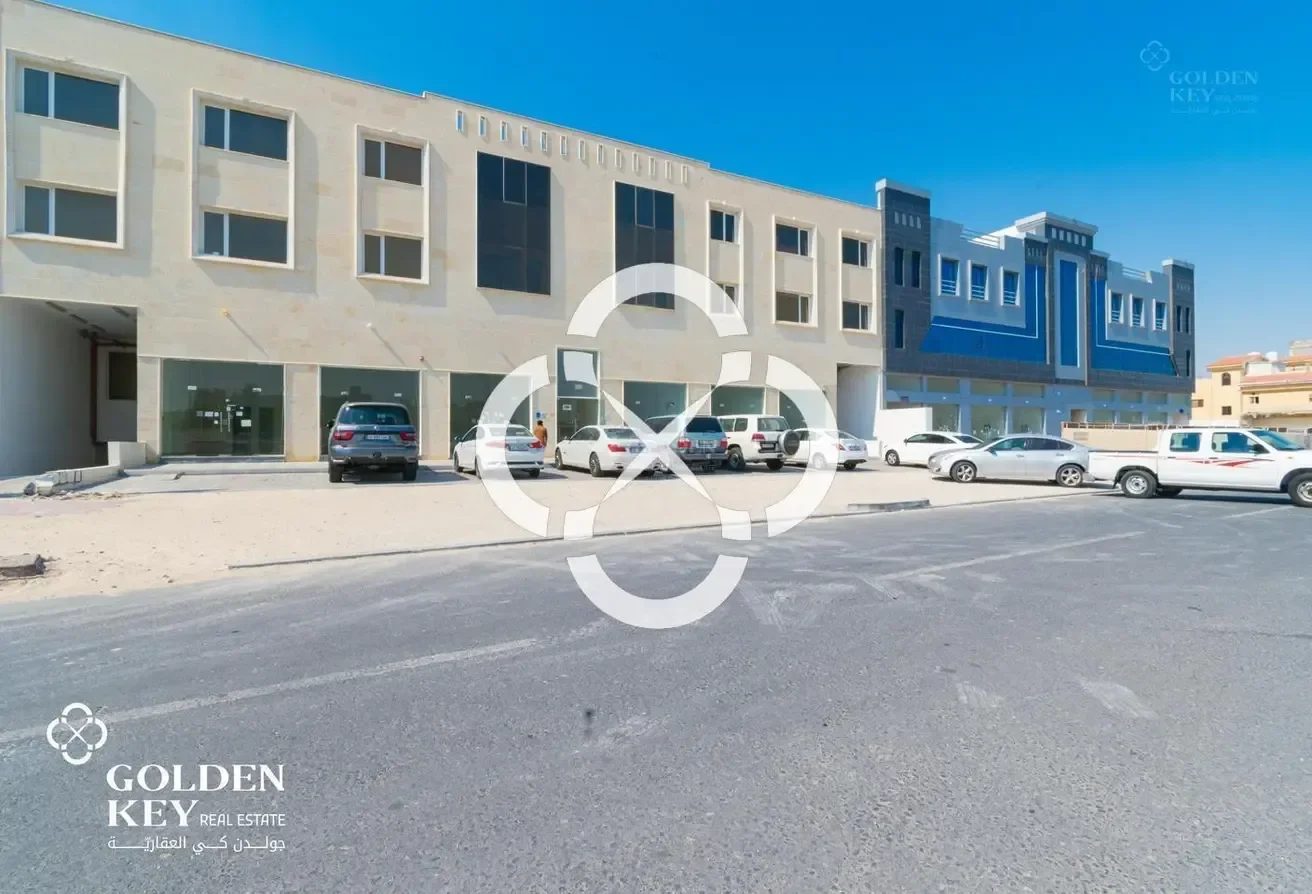 BRAND NEW BUILDING FOR SALE| ACCESSIBLE| 2635 SQM