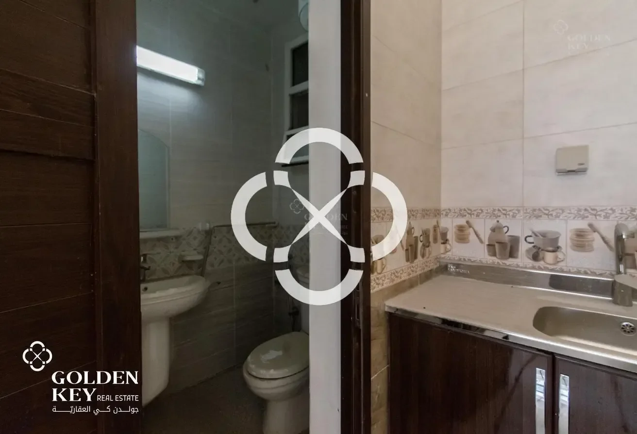 BRAND NEW BUILDING FOR SALE| ACCESSIBLE| 2635 SQM