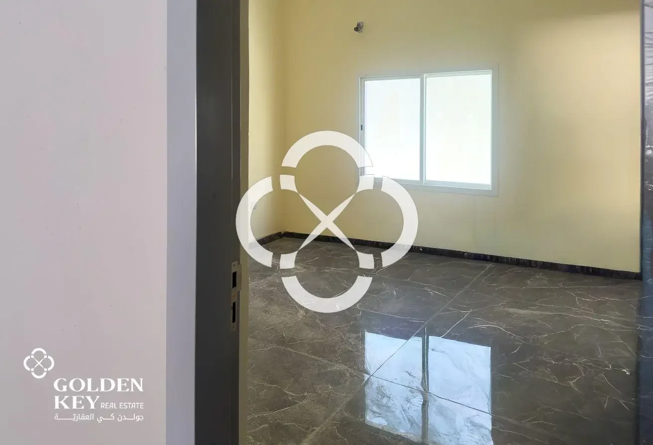 2 Stores with 2 Office for Rent | Birkat Al Awamer