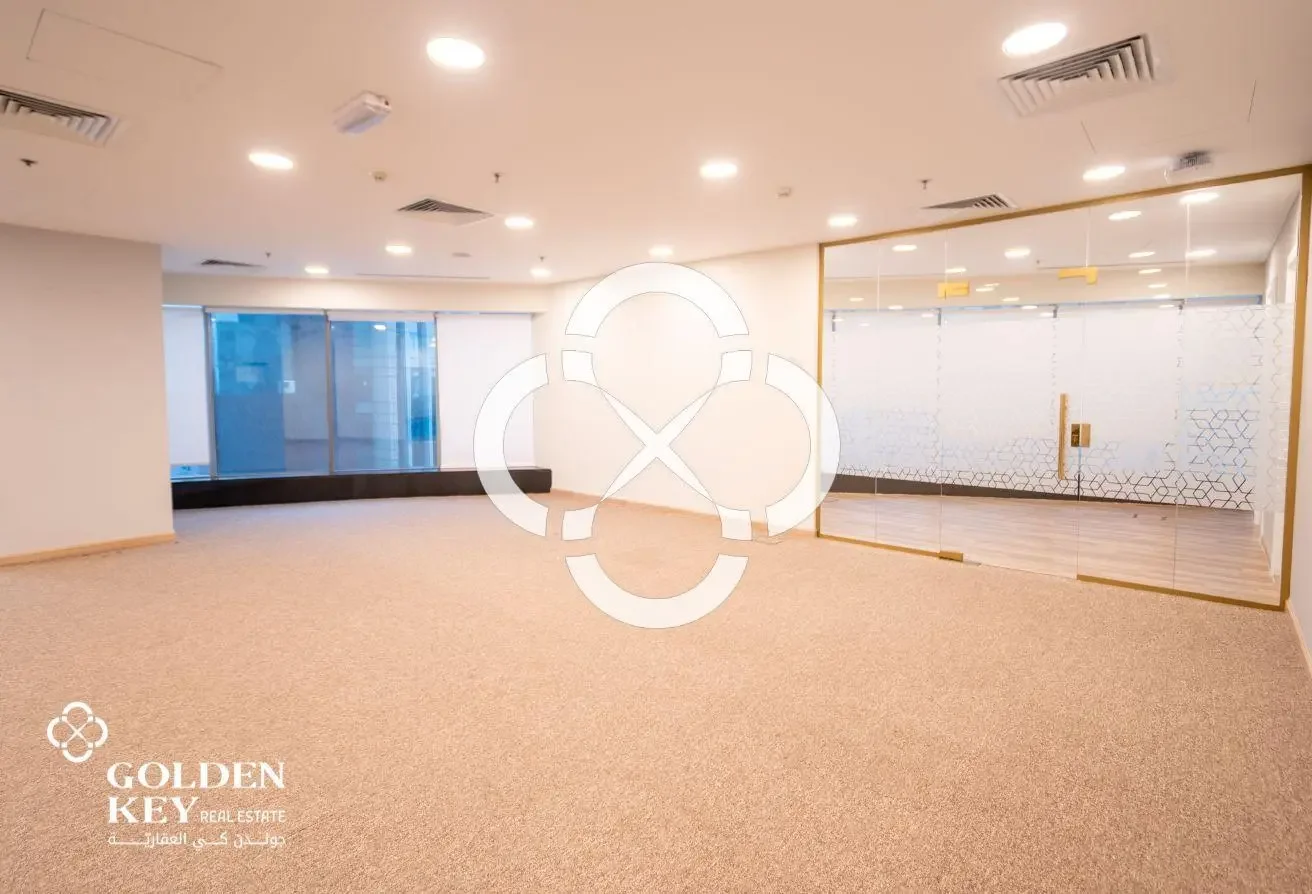Fully Fitted Office – West Bay Business District