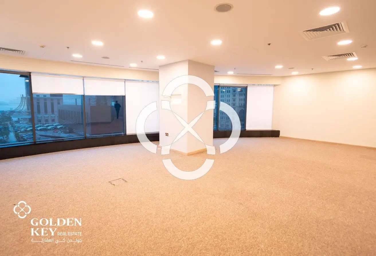 Fully Fitted Office – West Bay Business District