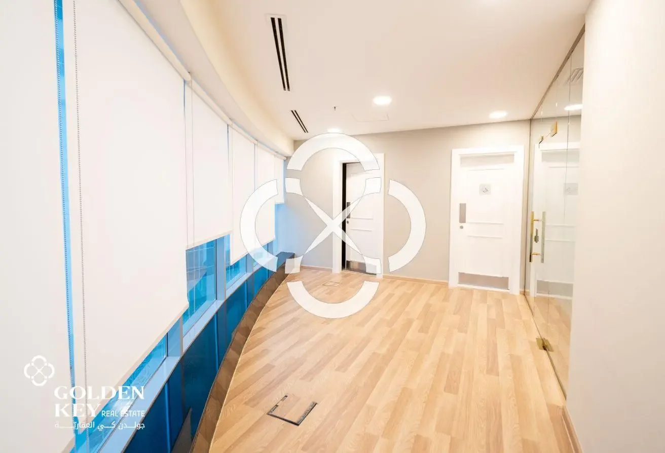 Fully Fitted Office – West Bay Business District