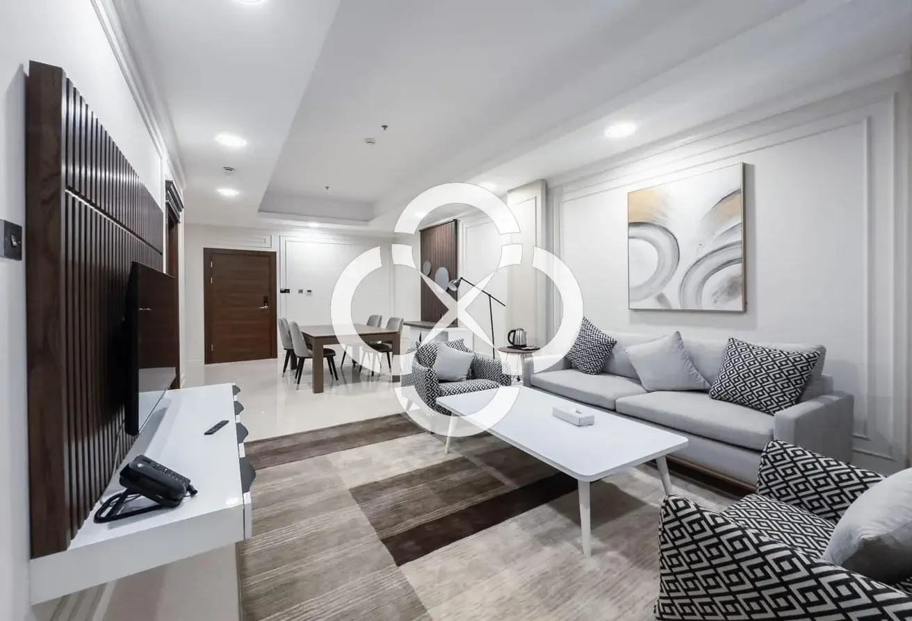 Superior Suite | Spacious 1 Bedroom | Old Airport
