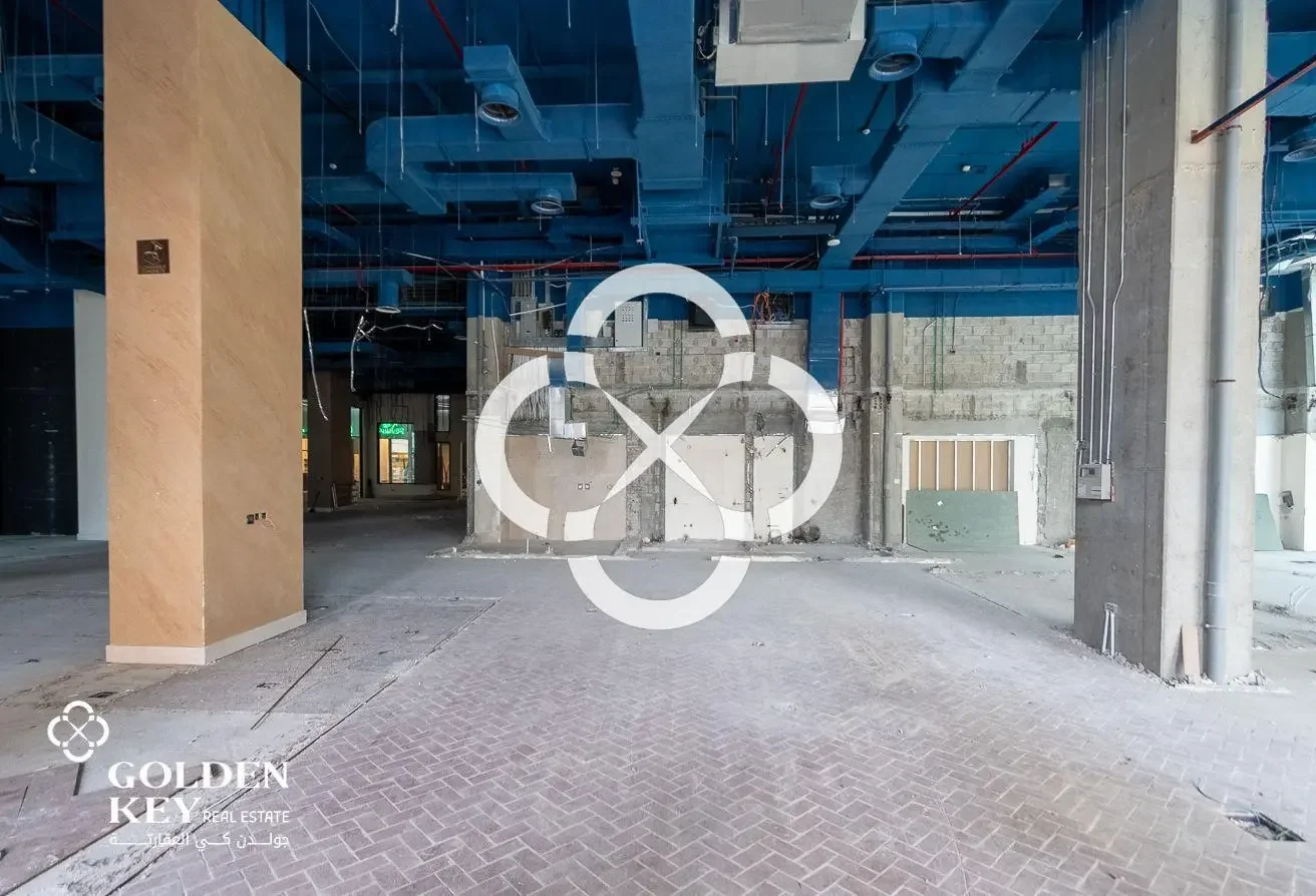 Premium Showroom Space | High-Visibility | Lusail