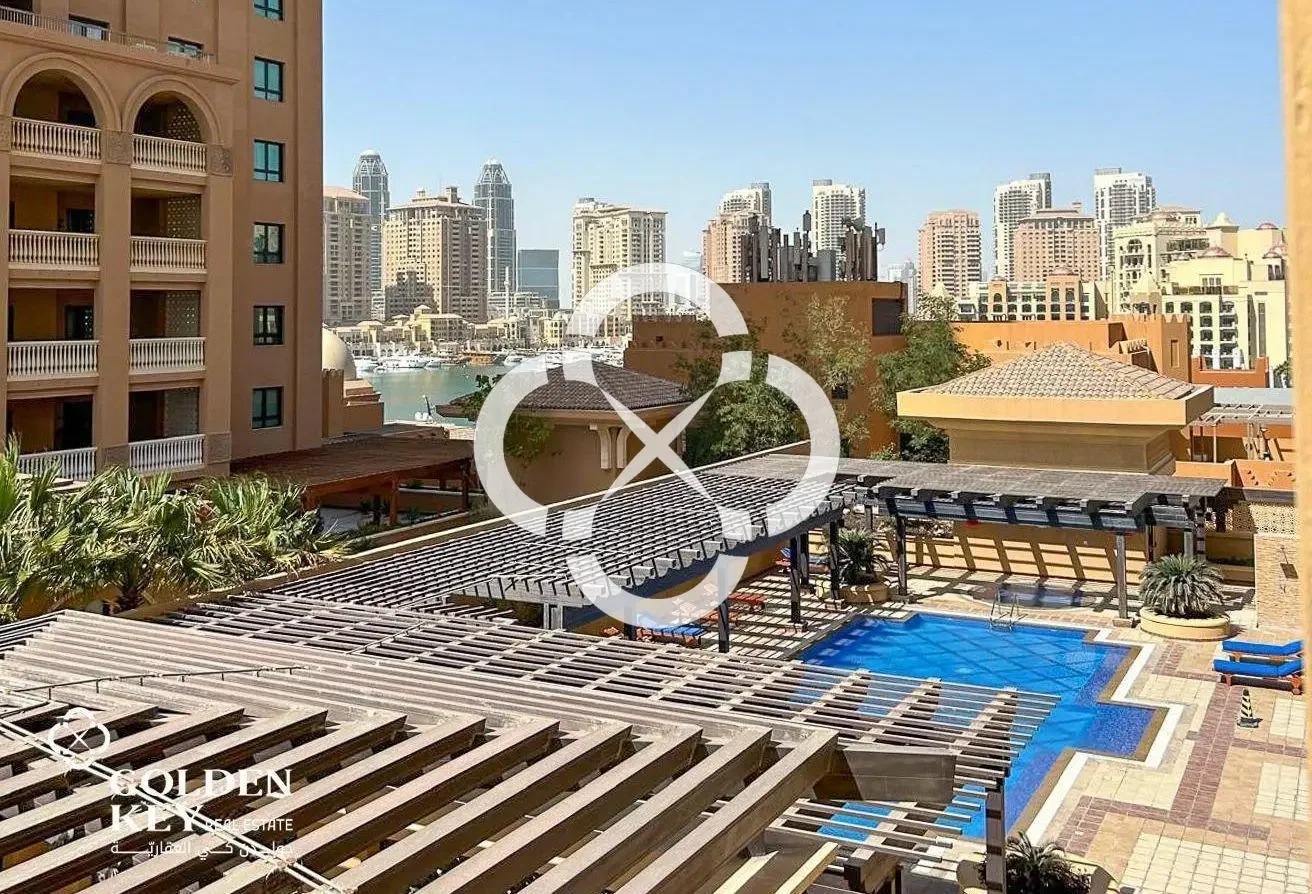 Upgraded | Modern Studio w/ Balcony | Porto Arabia
