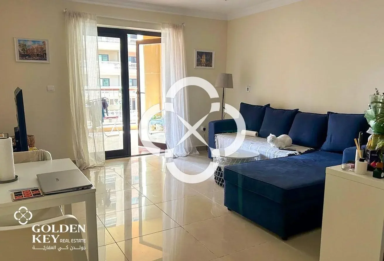 Upgraded | Modern Studio w/ Balcony | Porto Arabia