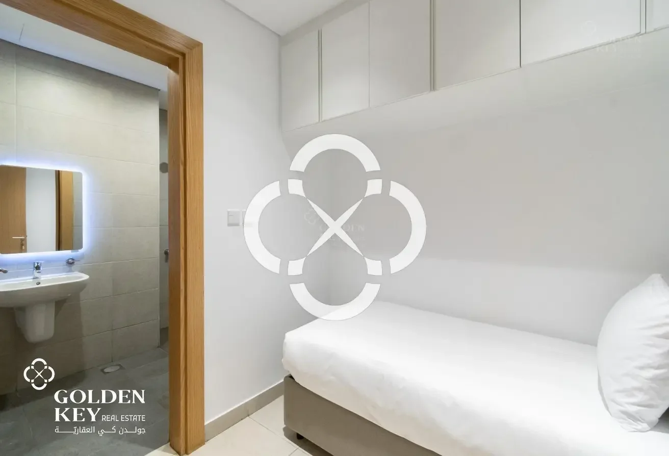 Luxury Tower | 3BR+Maid w/ Balcony |Bills Included