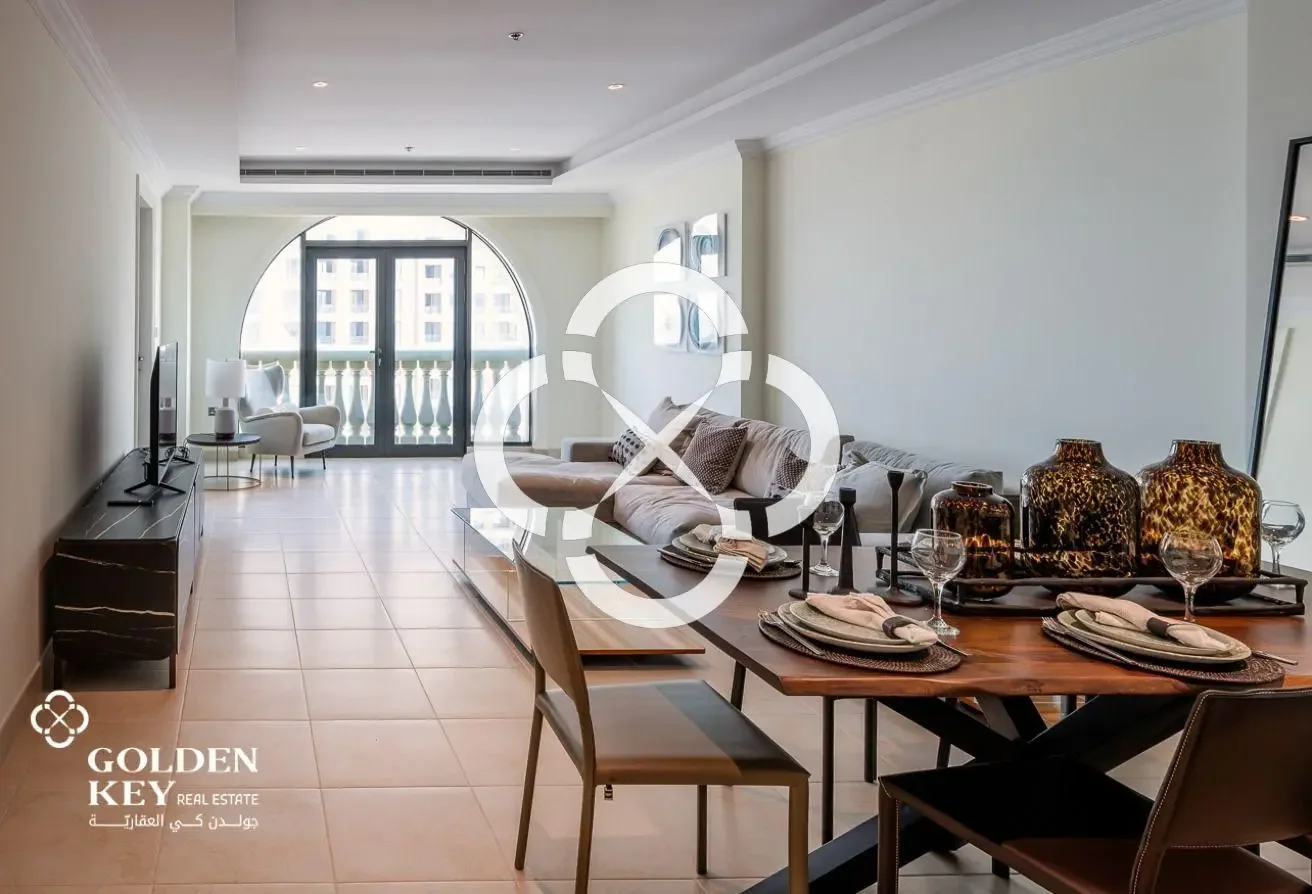 Luxurious 2BR with Balcony | Premium Tower