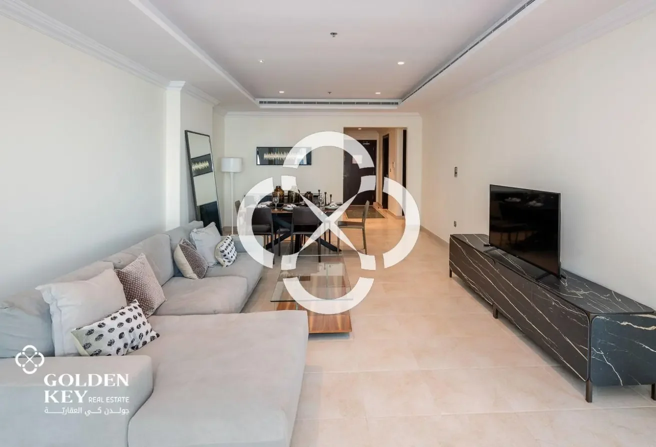 Luxurious 2BR with Balcony | Premium Tower