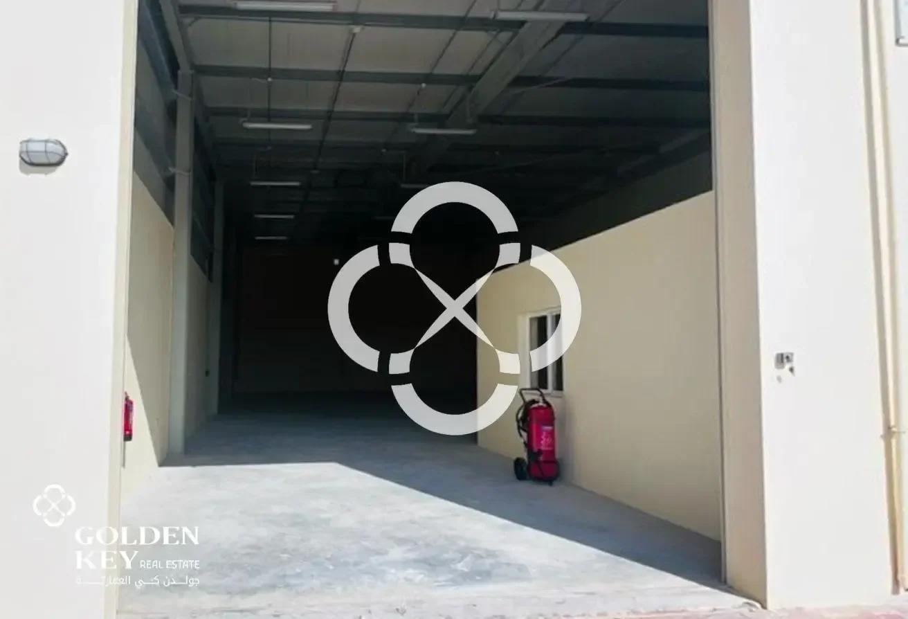 General Store | 280 SQM | Birkat Al Awamer