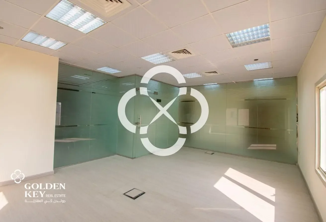 Partitioned Office Space | 238 SQM | Bin Mahmoud