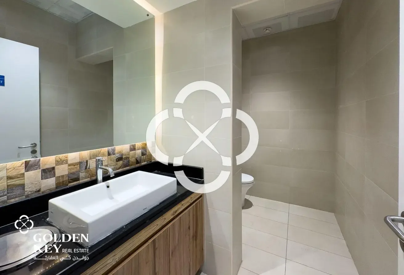Corporate Fitted Office Space | 162 sqm | West Bay