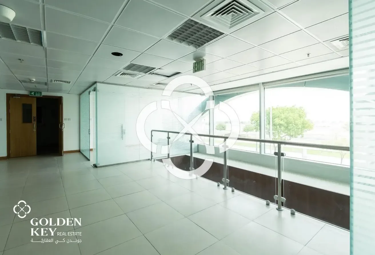 +9 Months Grace | 4 Floor Building | High Traffic