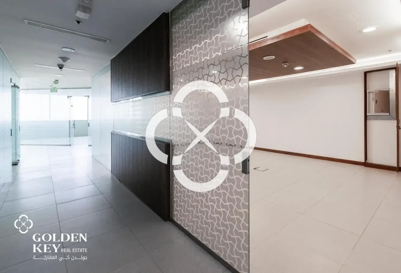 +9 Months Grace | 4 Floor Building | High Traffic
