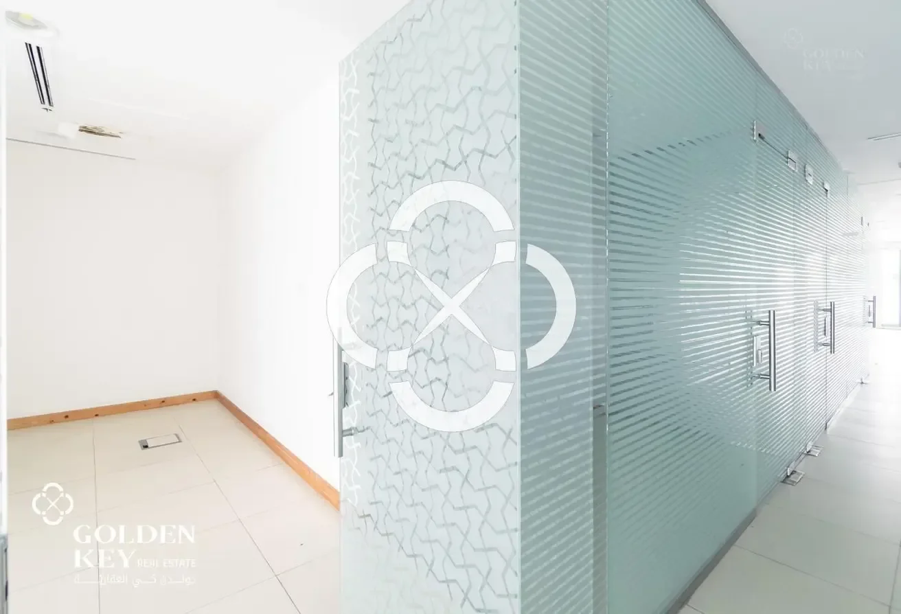 +9 Months Grace | 4 Floor Building | High Traffic