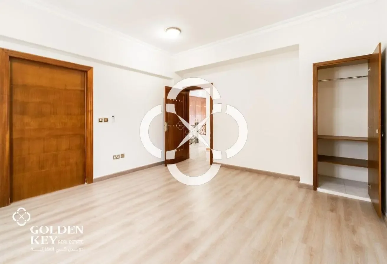 Spacious 3BHK Villa | Open Layout | Bills Included - view 3