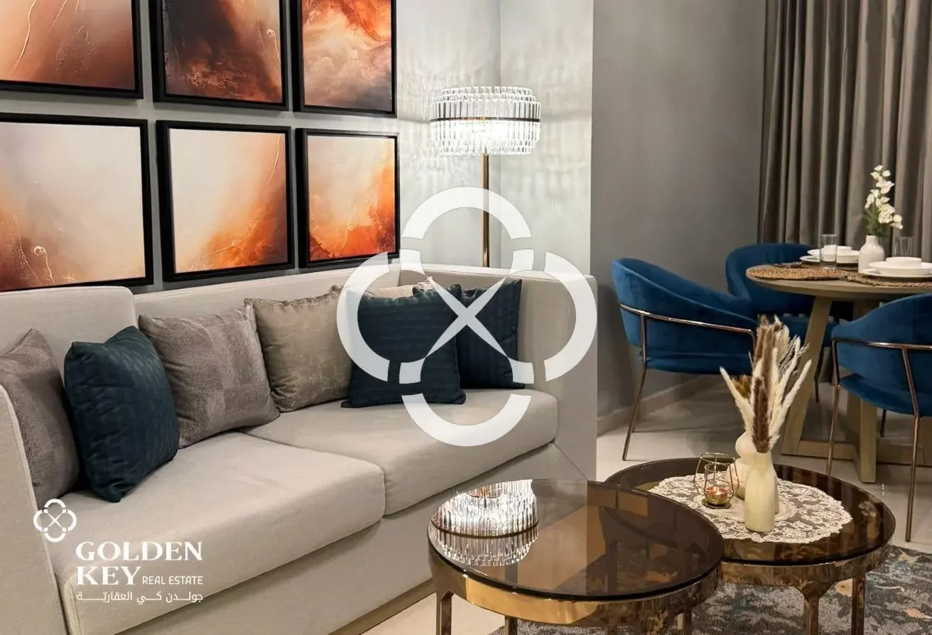 Luxury Tower | FF-2 Bedroom w/ Balcony | Sea View