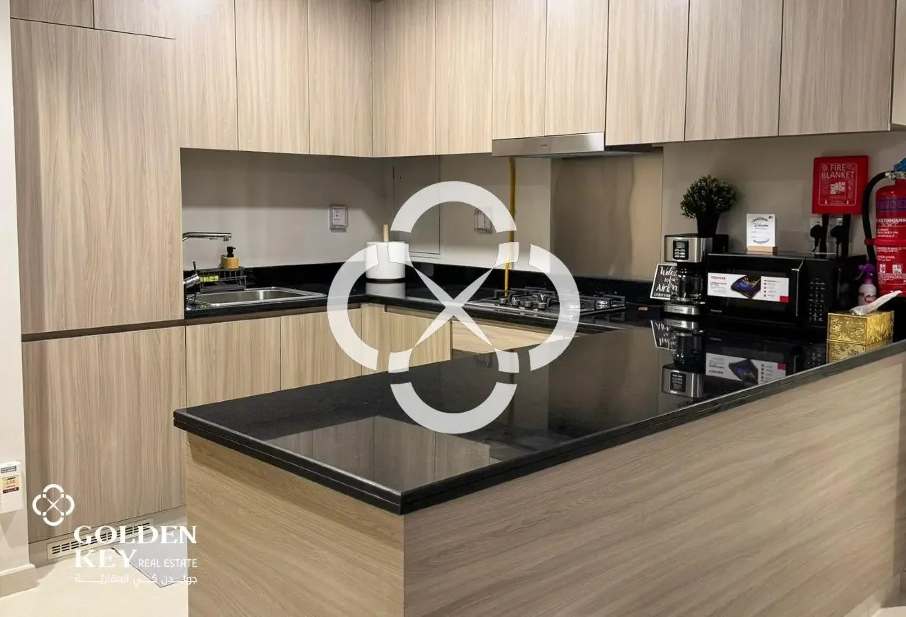 Luxury Tower | FF-2 Bedroom w/ Balcony | Sea View