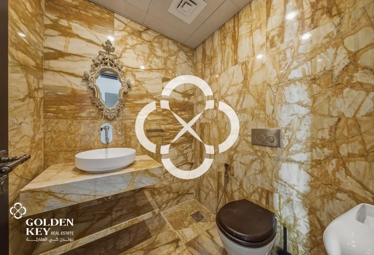 Semi-Furnished 2BR w/ Marina View| Spacious Layout