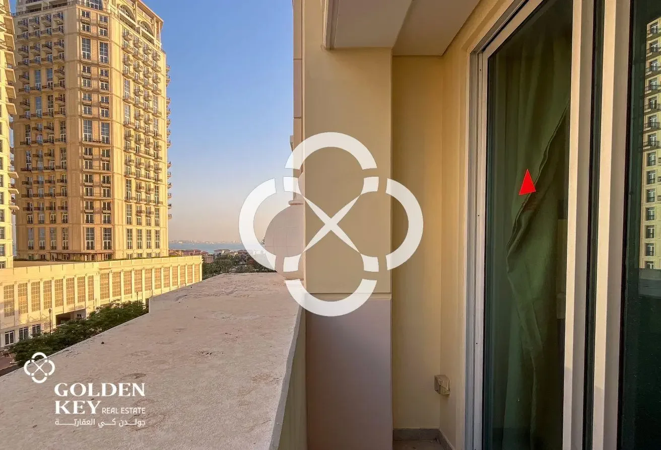 Fully Furnished 2BR with Balcony | Bills Included